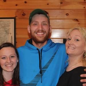 Meet your Posher, Dustin